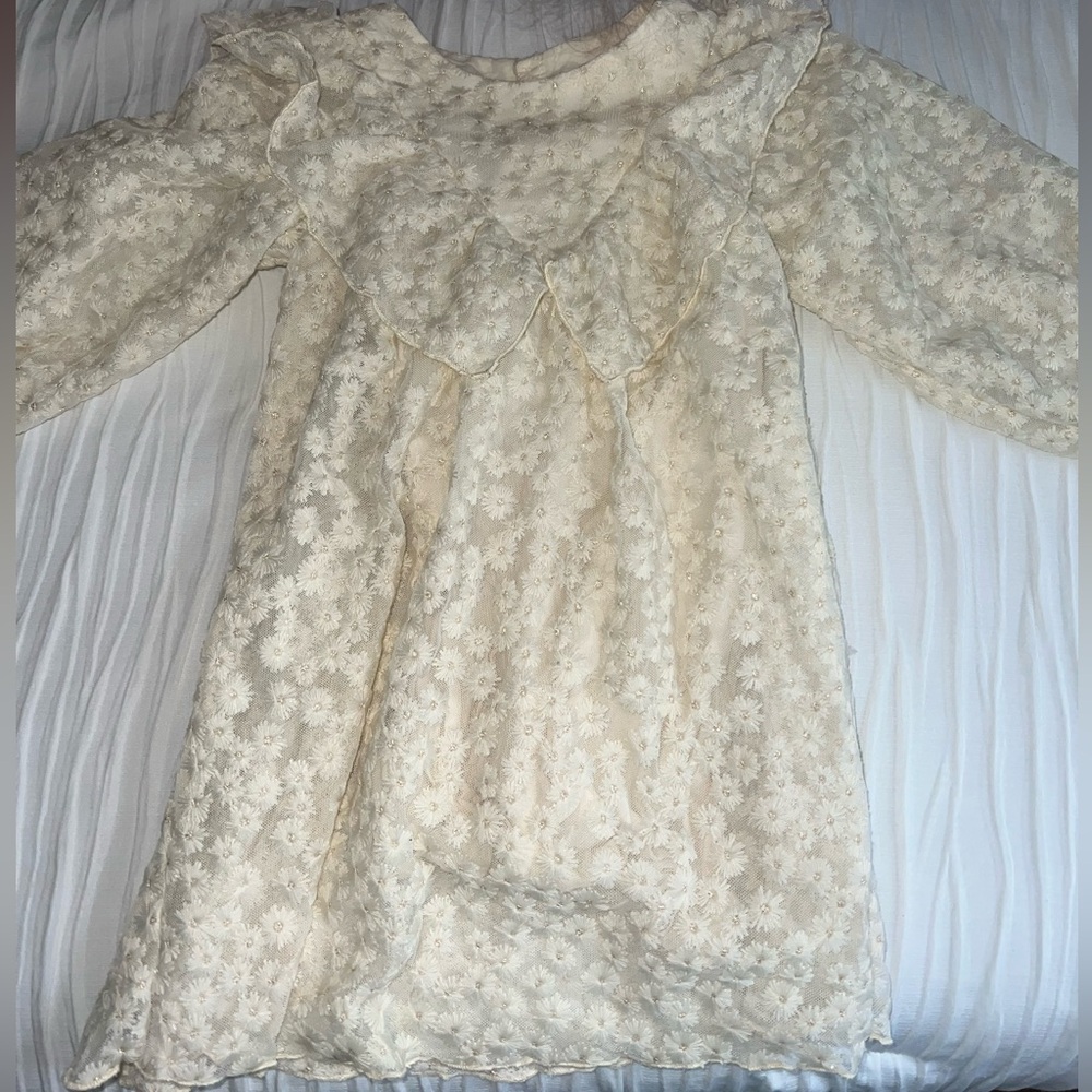 Elegant Cream Lace Dress